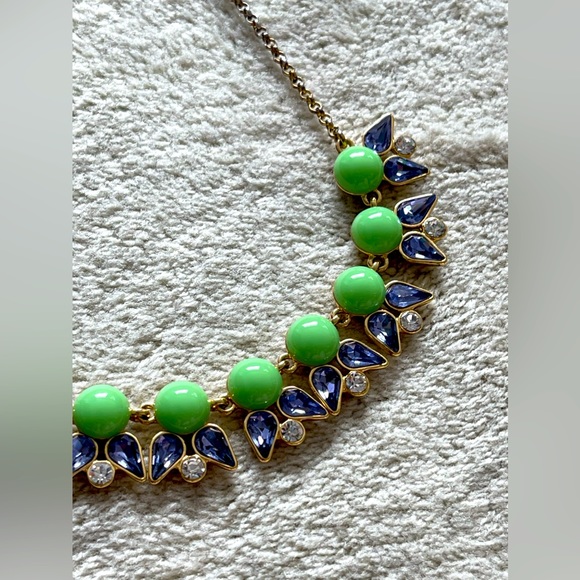 J Crew statement necklace - Picture 4 of 7